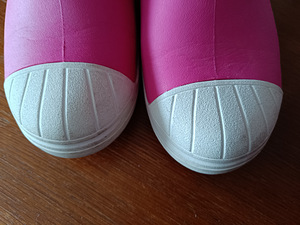 Сапоги Crocs J2 (5 фото из 6)