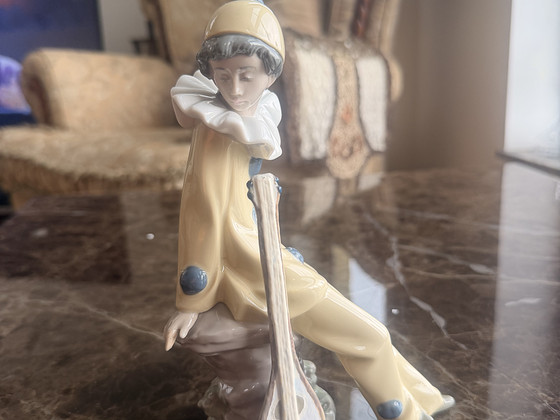 Lladro Nao фарфоровая статуэтка