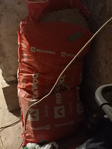 Отдам утеплитель Rockwool (1 фото из 1)