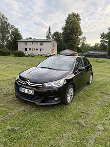 Citroen C4 2016 дизель (1 фото из 10)