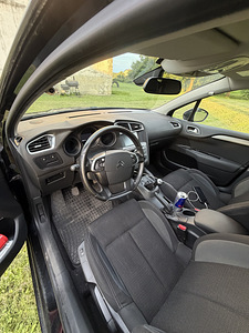 Citroen C4 2016 дизель (7 фото из 10)