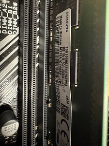 ASUS PRIME Z490-P + Intel i3-10100F + 8 GB DDR4 + jahuti (3 foto / 4)