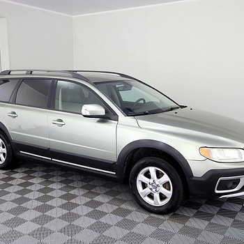 Volvo XC70 Summum ATM 2.4 D5 136kW