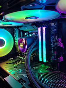 Универсальный: Ryzen 9800x3d / RTX 4090 / 420mm AIO / DDR5 / WIN 11 (4 фото из 7)