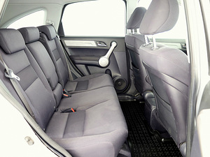 Honda CR-V Elegance ATM 2.0 110kW (7 фото из 7)