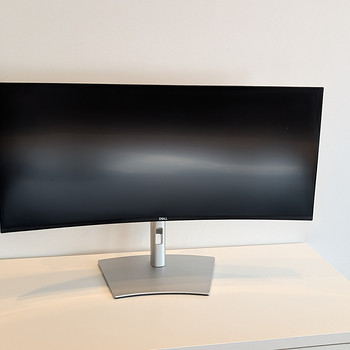Dell Ultrasharp U3421WE monitor