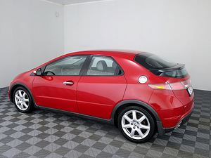 Honda Civic Elegance ATM 1.8 103kW (4 foto / 7)