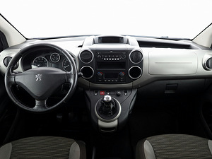 Peugeot Partner Multispace 1.6 HDi 66kW (5 фото из 7)