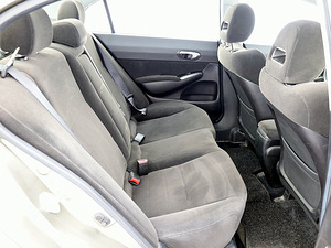 Honda Civic Elegance 1.8 103kW (7 foto / 7)