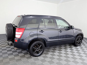 Suzuki Grand Vitara Comfort 4x4 1.9 DDIS 95kW (3 foto / 7)