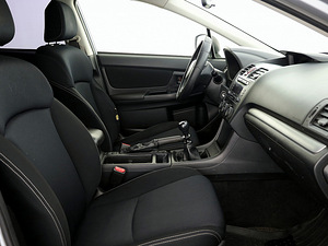 Subaru XV Comfort AWD 4x4 2.0 TD 108kW (6 foto / 7)