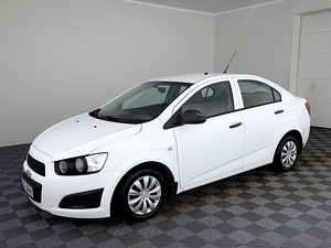 Chevrolet Aveo Comfort 1.2 51kW (2 foto / 7)