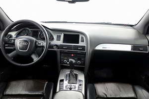 Audi A6 allroad S-Line Quattro ATM 3.0 TDI 171kW (5 foto / 7)