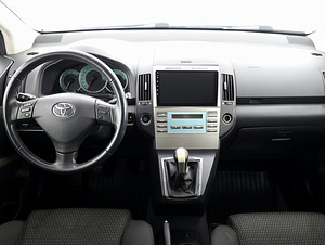 Toyota Corolla Verso Linea Sol Facelift 2.2 D-4D 100kW (5 foto / 8)