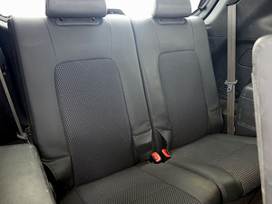 Chevrolet Captiva Luxury 2.0 VCDi 110kW (8 foto / 8)