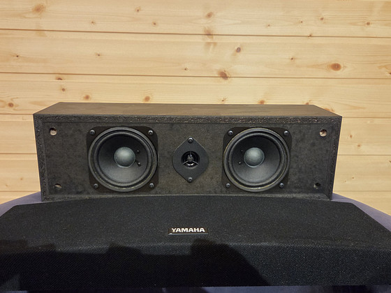 Центральная колонка Yamaha