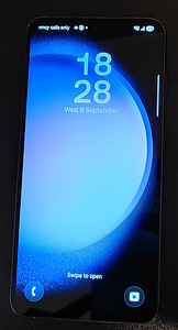 Samsung Galaxy S23 256GB/8GB (1 foto / 5)