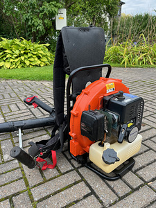 Lehepuhur Husgvarna 141B (1 foto / 7)