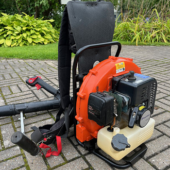 Lehepuhur Husgvarna 141B