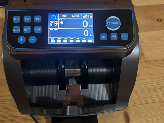 Счётчик банкнот XD-6000E — как новый