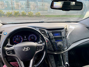 Hyundai i40 (7 фото из 7)