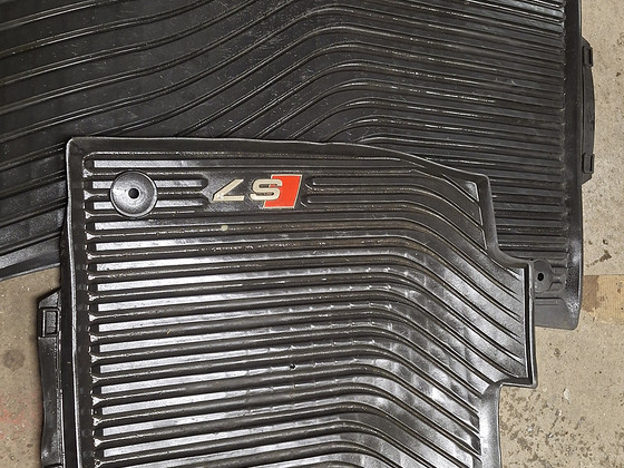 AUDI A7,S7 ,RS7 ORIG VAG резиновые коврики