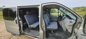 Renault Trafic (7 фото из 8)