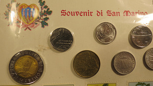 San Marino mündid 8 tk ja postmargid 5 tk (3 foto / 6)