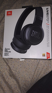 Kõrvaklapid JBL live 670NC (1 foto / 1)