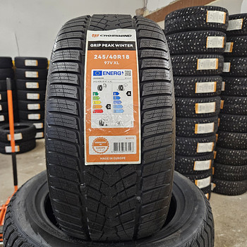 245 40 R 18 Crosswind Grip Peak Winter ( made by Michelin )