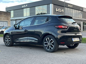 RENAULT CLIO (6 фото из 11)