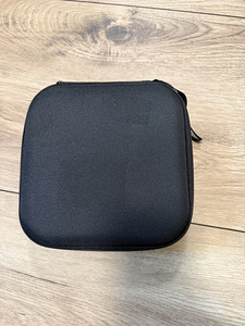 Подъёмные подушки Tesla (2 фото из 2)