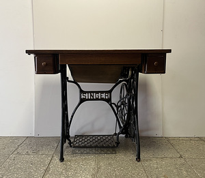 Singer 1930 г. (3 фото из 8)