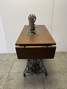 Singer 1930 г. (7 фото из 8)