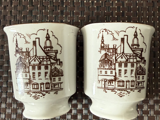 Vintage portselantassid vana Riia vaatega (2 tk)