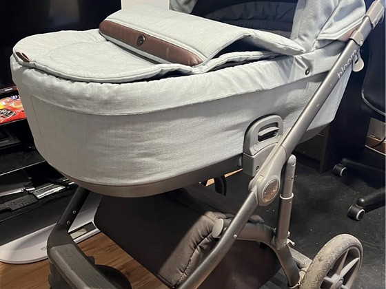 Коляска Roan Bloom 2 в 1