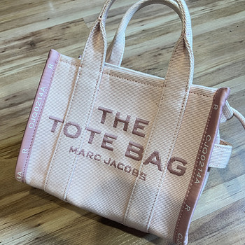 The tote bag marc jacobs