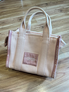 The tote bag marc jacobs (2 foto / 10)