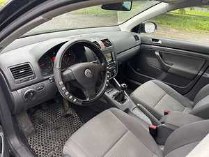 Продаю Golf 5 1.9tdi 2008год (7 фото из 14)