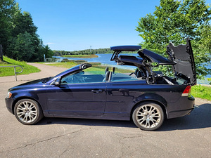 Volvo C70 2.4 D5 132 кВт (3 фото из 7)