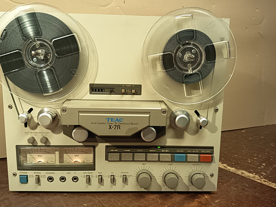 Магнитофон TEAC X-7R