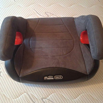 Milli race booster 15-36kg