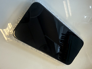 iPhone 15 Pro Max 256GB (2 фото из 4)