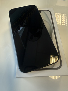 iPhone 15 128GB (2 фото из 4)