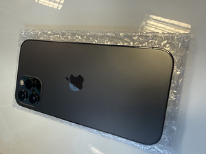 iPhone 12 Pro 128GB (1 фото из 4)