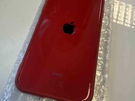 iPhone SE 64GB