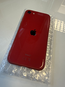 iPhone SE 64GB (1 фото из 4)