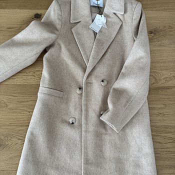 Новое пальто Stradivarius с шерстью