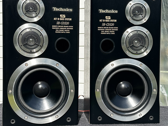 Technics SB-CD320 — японская Hi-Fi классика