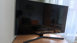 Müün SAMSUNG 50" teleri. SmartTV (1 foto / 4)